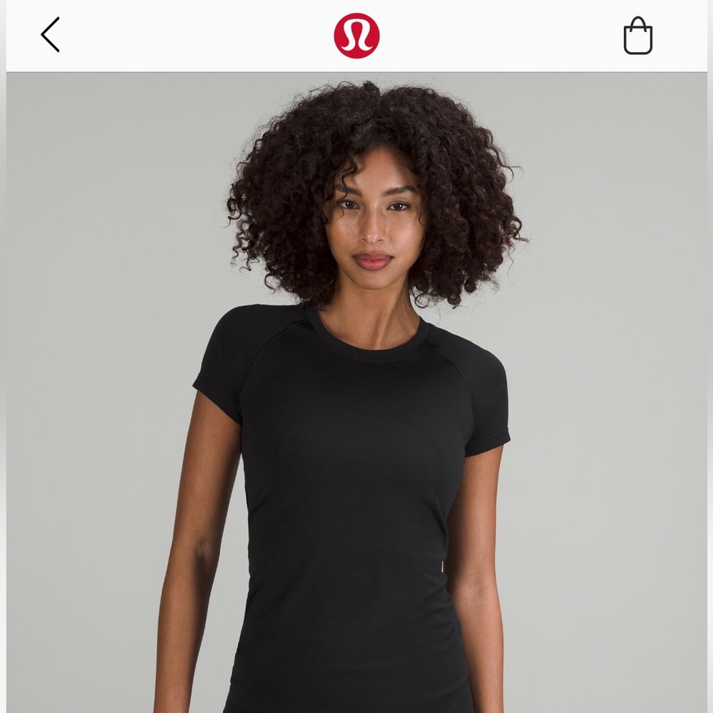 Swiftly Tech Short-Sleeve Shirt 2.0 Black Size 8